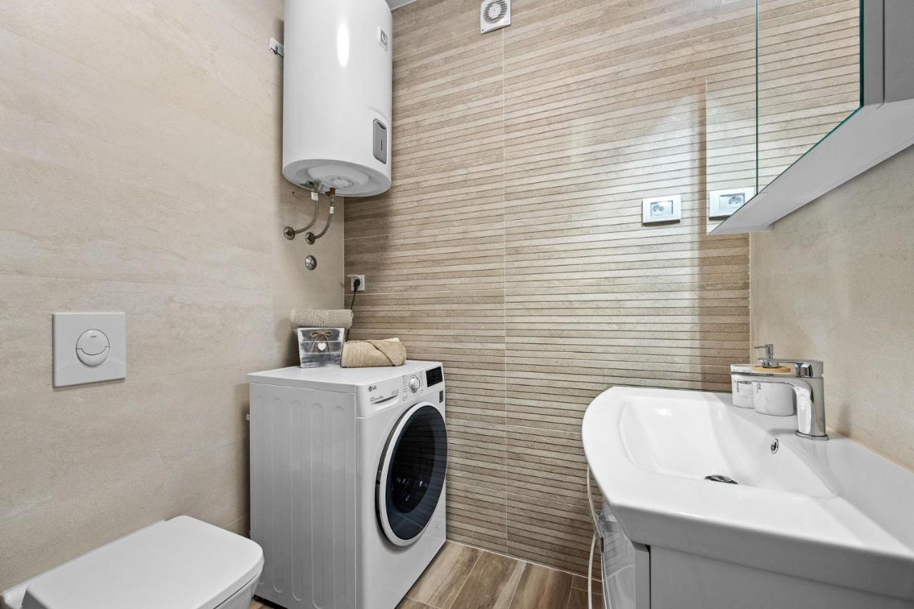 Apartment Leone ميدولين المظهر الخارجي الصورة
