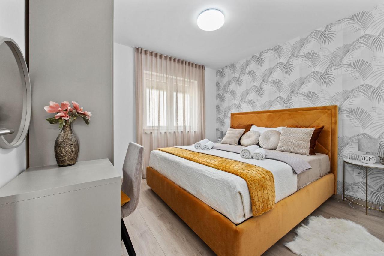 Apartment Leone ميدولين المظهر الخارجي الصورة